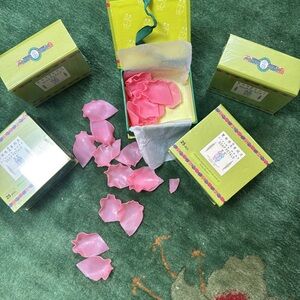 Rose Petal Soap, Two Girls Brand. Lightly rose scented single Petals. New box.
